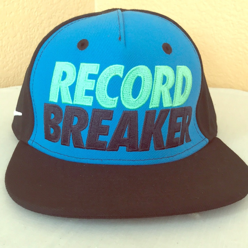 Nike Boys Adjustable SnapBack Hat - Record Breaker